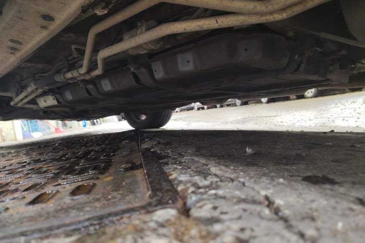 Used BYD Tang New Energy 2015 2.0T Four-Wheel-Drive Flagship Model Chassis Rear Left