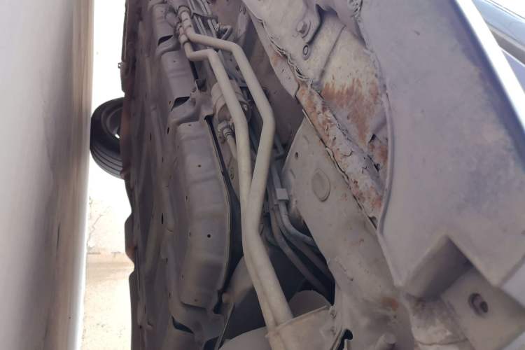 Used BYD Tang New Energy 2015 2.0T Four-Wheel-Drive Flagship Model Chassis Rear Left