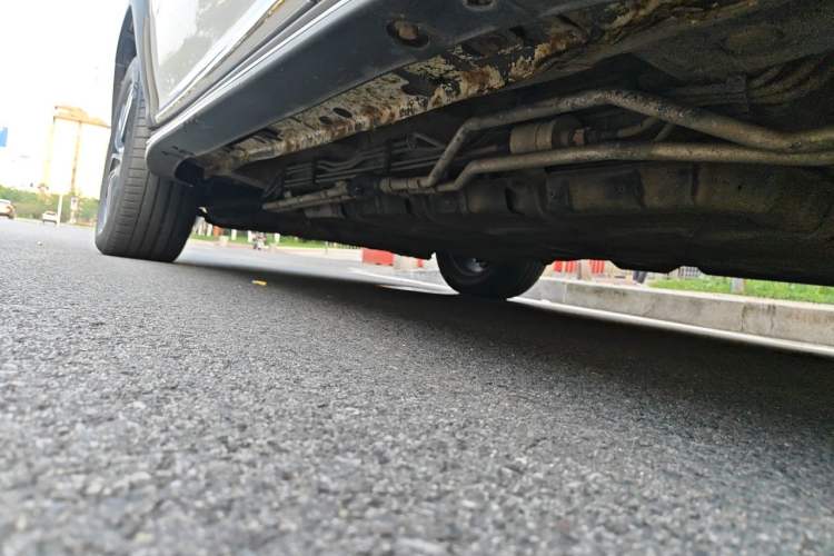 Used BYD Tang New Energy 2015 2.0T Four-Wheel-Drive Flagship Model Chassis Rear Left