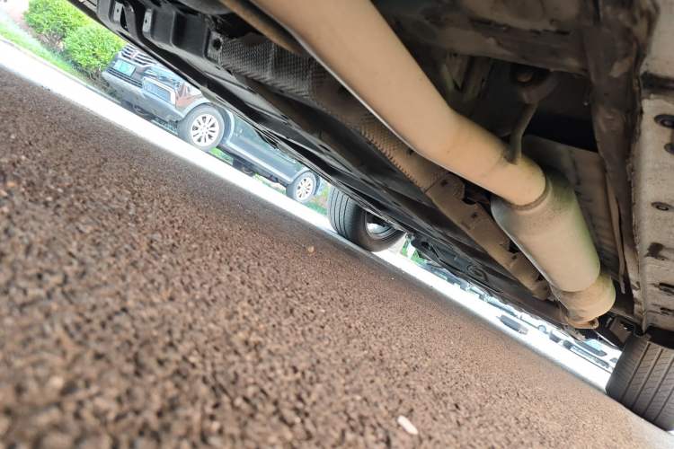 Used BYD Tang New Energy 2015 2.0T Four-Wheel-Drive Flagship Model Chassis Rear Right