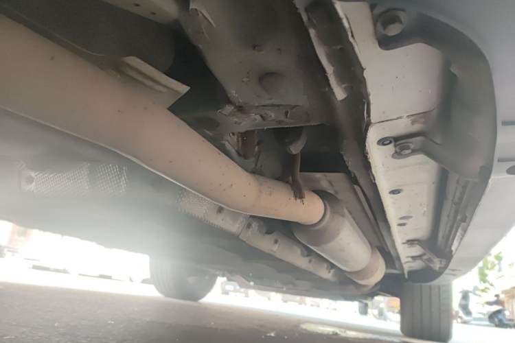 Used BYD Tang New Energy 2015 2.0T Four-Wheel-Drive Flagship Model Chassis Rear Right