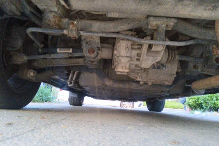 Used BYD Tang New Energy 2015 2.0T Four-Wheel-Drive Flagship Model Chassis Rear