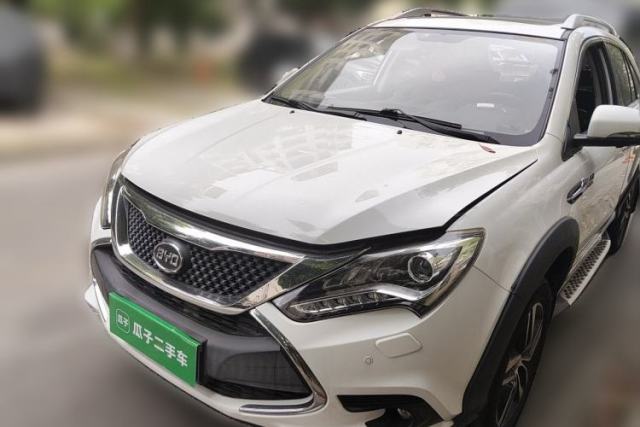 Used BYD Tang New Energy 2015 2.0T Four-Wheel-Drive Flagship Model