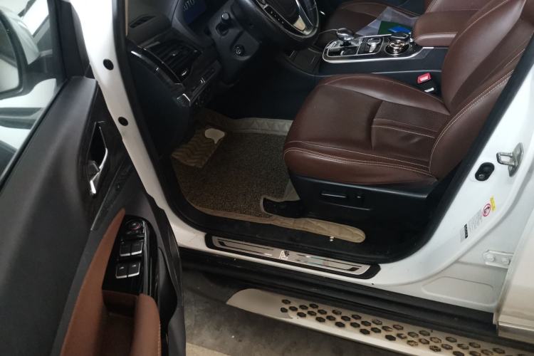 Used BYD Tang New Energy 2015 2.0T Four-Wheel-Drive Flagship Model Driver Seat