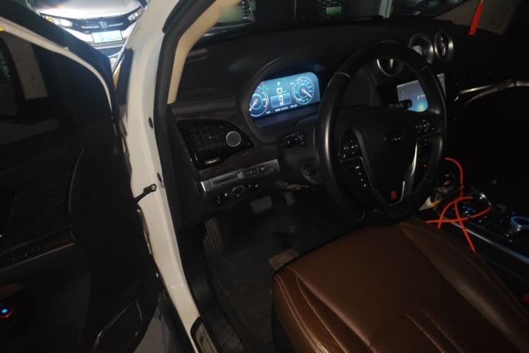 Used BYD Tang New Energy 2015 2.0T Four-Wheel-Drive Flagship Model Driver Seat