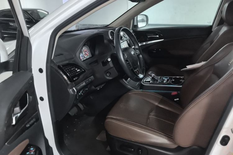 Used BYD Tang New Energy 2015 2.0T Four-Wheel-Drive Flagship Model Driver Seat