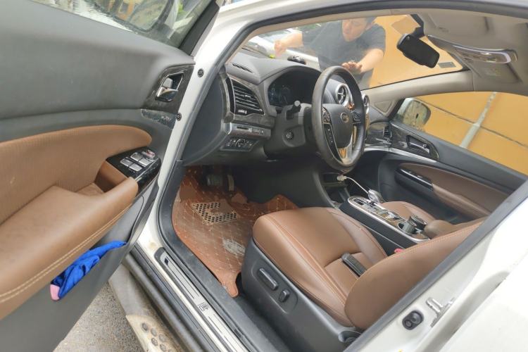 Used BYD Tang New Energy 2015 2.0T Four-Wheel-Drive Flagship Model Driver Seat