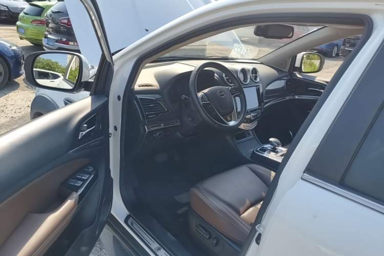 Used BYD Tang New Energy 2015 2.0T Four-Wheel-Drive Flagship Model Driver Seat