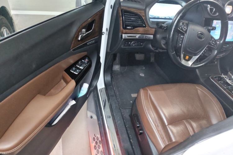 Used BYD Tang New Energy 2015 2.0T Four-Wheel-Drive Flagship Model Driver Seat