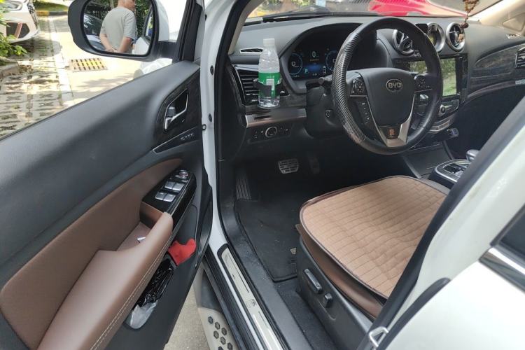 Used BYD Tang New Energy 2015 2.0T Four-Wheel-Drive Flagship Model Driver Seat