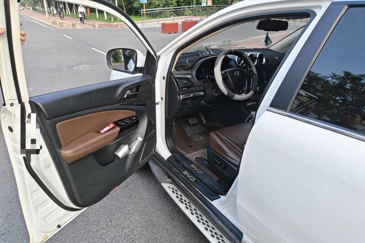 Used BYD Tang New Energy 2015 2.0T Four-Wheel-Drive Flagship Model Driver Seat