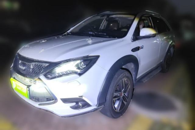 Used BYD Tang New Energy 2015 2.0T Four-Wheel-Drive Flagship Model