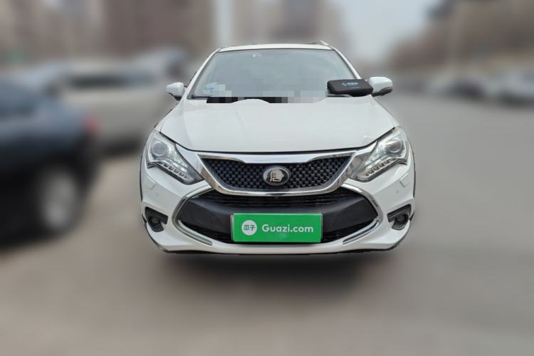 Used BYD Tang New Energy 2015 2.0T Four-Wheel-Drive Flagship Model Front