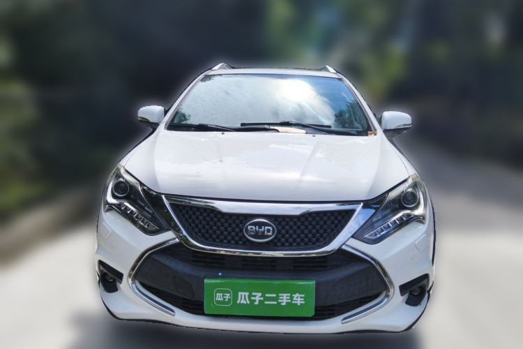 Used BYD Tang New Energy 2015 2.0T Four-Wheel-Drive Flagship Model Front