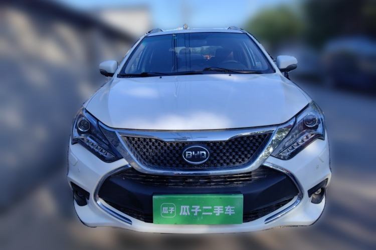 Used BYD Tang New Energy 2015 2.0T Four-Wheel-Drive Flagship Model Front