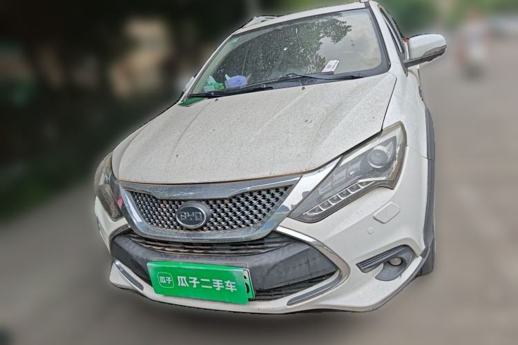 Used BYD Tang New Energy 2015 2.0T Four-Wheel-Drive Flagship Model Front