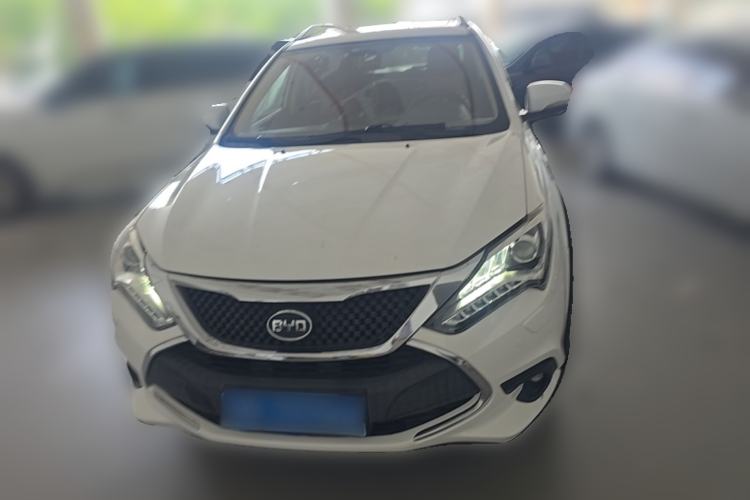 Used BYD Tang New Energy 2015 2.0T Four-Wheel-Drive Flagship Model Front