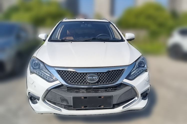 Used BYD Tang New Energy 2015 2.0T Four-Wheel-Drive Flagship Model Front