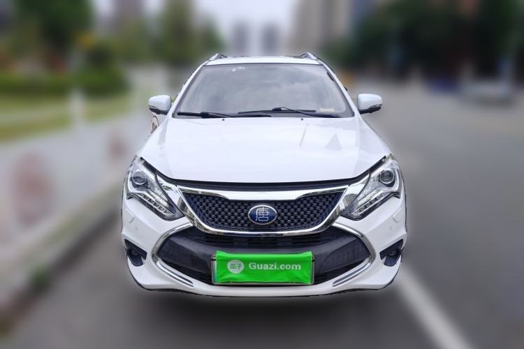 Used BYD Tang New Energy 2015 2.0T Four-Wheel-Drive Flagship Model Front