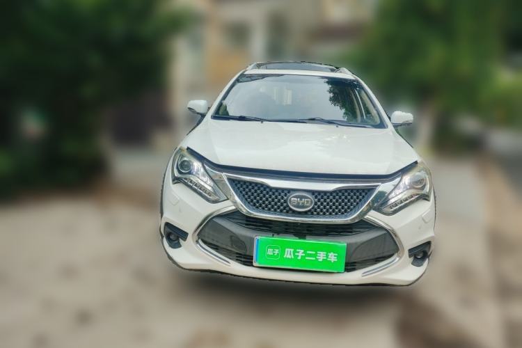 Used BYD Tang New Energy 2015 2.0T Four-Wheel-Drive Flagship Model Front