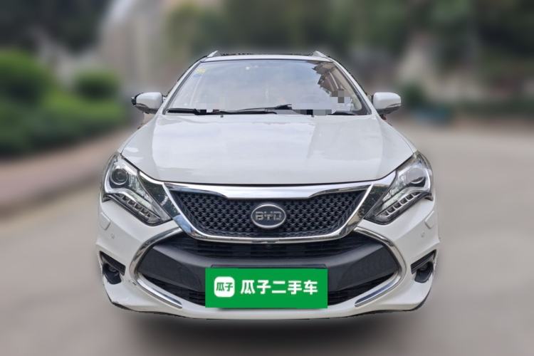 Used BYD Tang New Energy 2015 2.0T Four-Wheel-Drive Flagship Model Front