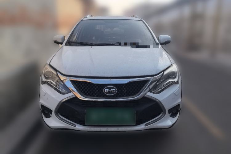 Used BYD Tang New Energy 2015 2.0T Four-Wheel-Drive Flagship Model Front