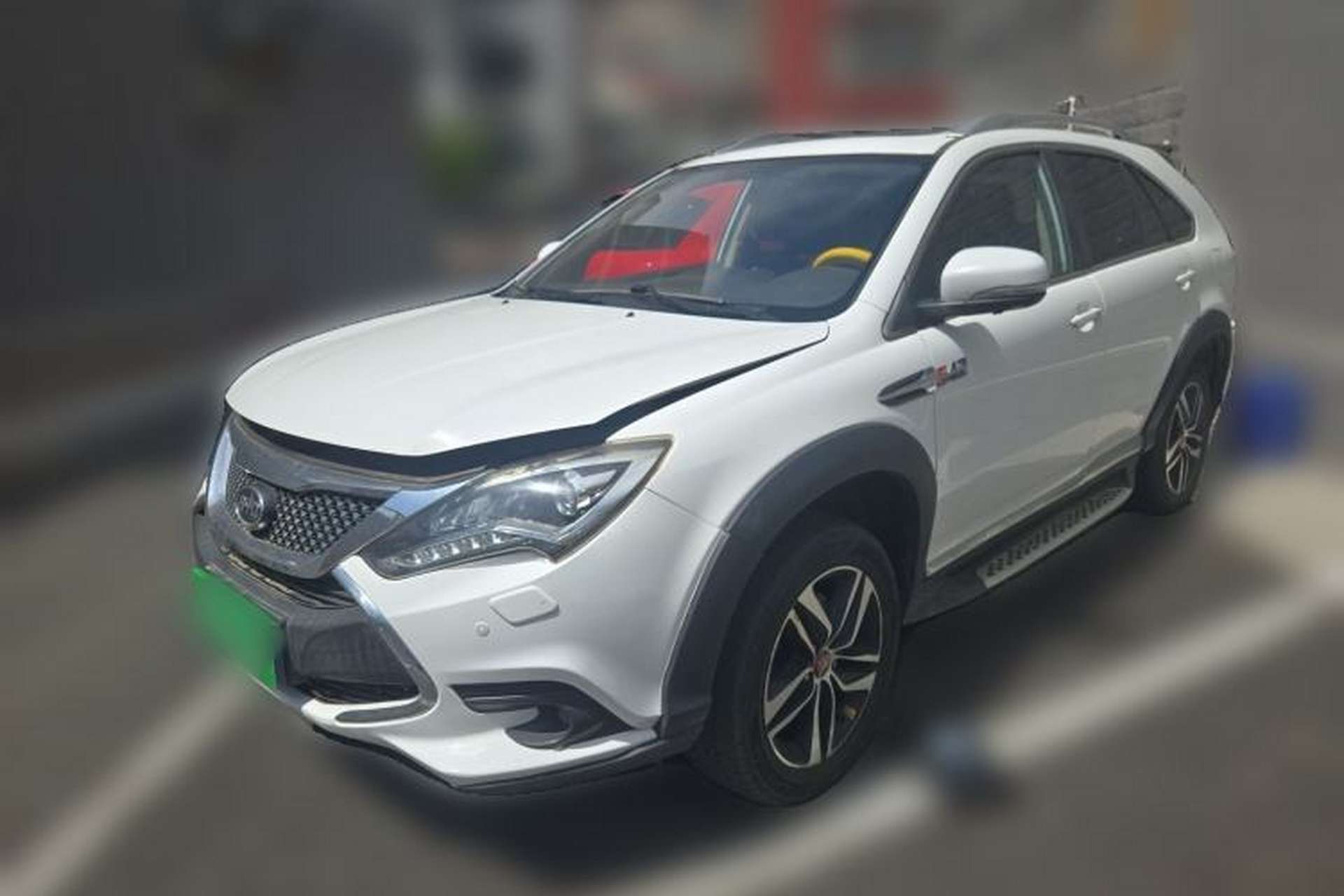 Used BYD Tang New Energy 2015 2.0T Four-Wheel-Drive Flagship Model Front Left 45 Deg