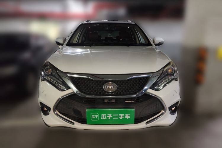 Used BYD Tang New Energy 2015 2.0T Four-Wheel-Drive Flagship Model Front