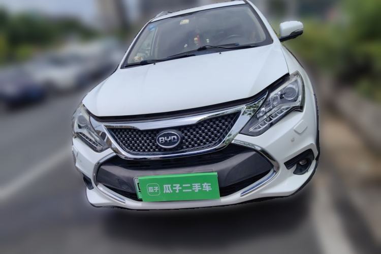 Used BYD Tang New Energy 2015 2.0T Four-Wheel-Drive Flagship Model Front