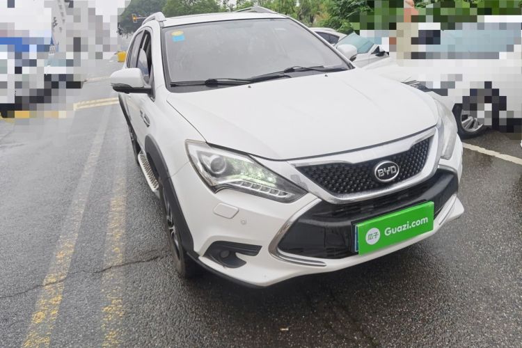 Used BYD Tang New Energy 2015 2.0T Four-Wheel-Drive Flagship Model Front Right 45 Deg