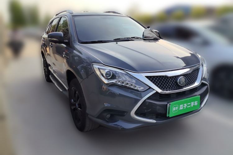 Used BYD Tang New Energy 2015 2.0T Four-Wheel-Drive Flagship Model Front Right 45 Deg
