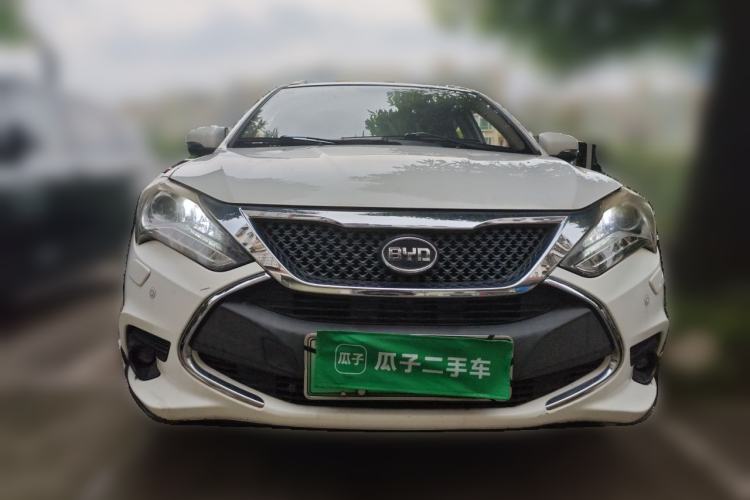 Used BYD Tang New Energy 2015 2.0T Four-Wheel-Drive Flagship Model Front