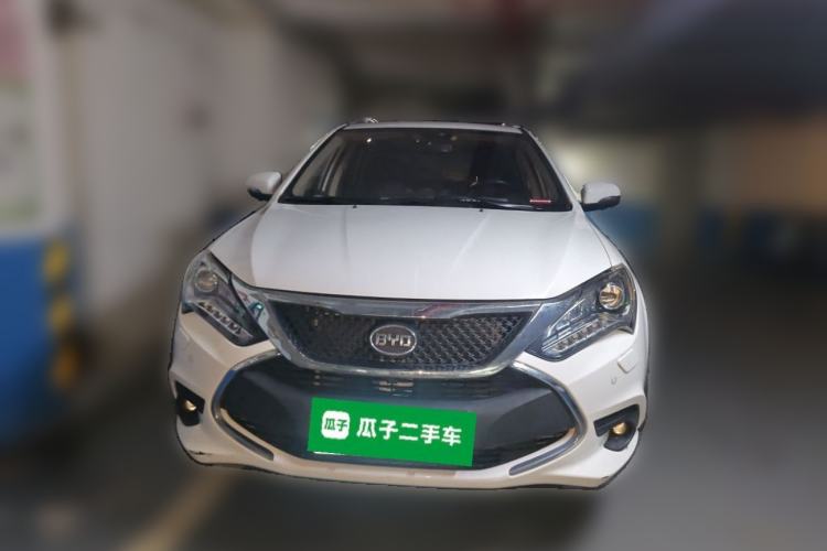 Used BYD Tang New Energy 2015 2.0T Four-Wheel-Drive Flagship Model Front