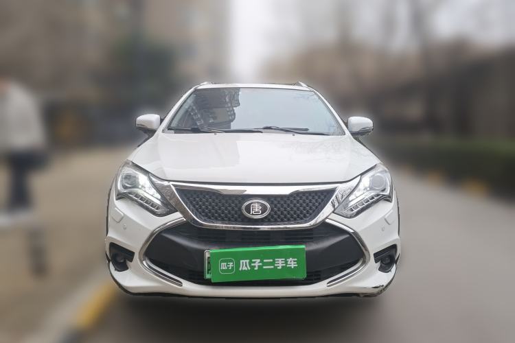 Used BYD Tang New Energy 2015 2.0T Four-Wheel-Drive Flagship Model Front
