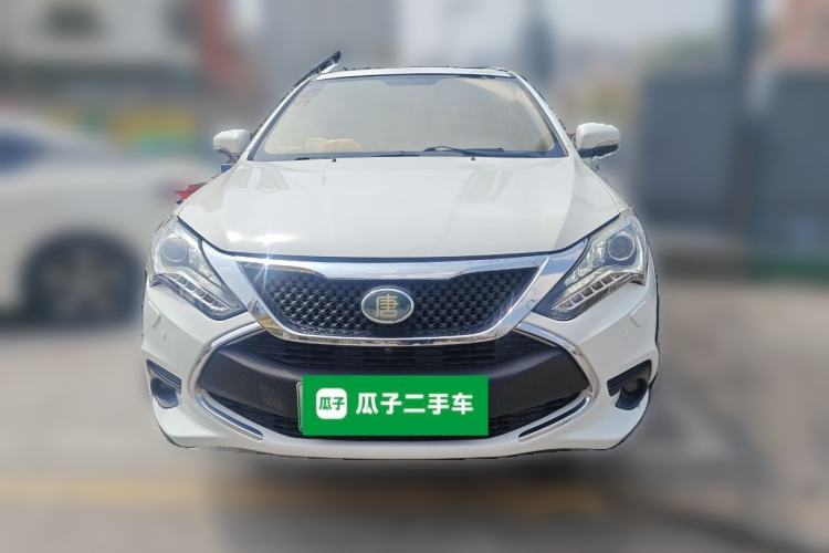 Used BYD Tang New Energy 2015 2.0T Four-Wheel-Drive Flagship Model Front