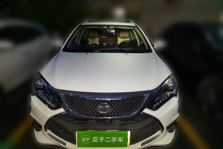 Used BYD Tang New Energy 2015 2.0T Four-Wheel-Drive Flagship Model Front
