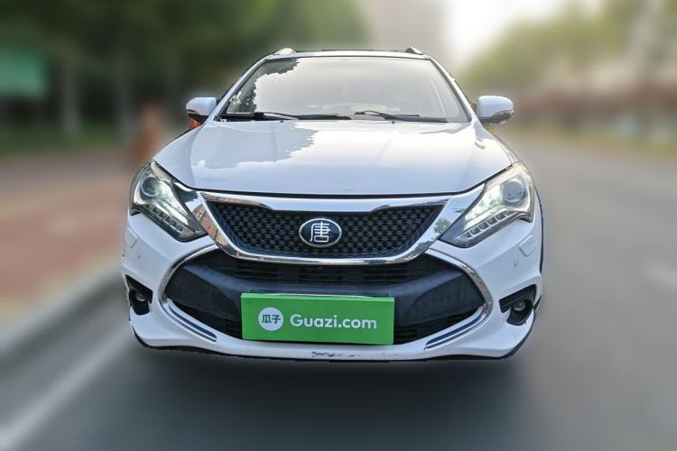 Used BYD Tang New Energy 2015 2.0T Four-Wheel-Drive Flagship Model Front