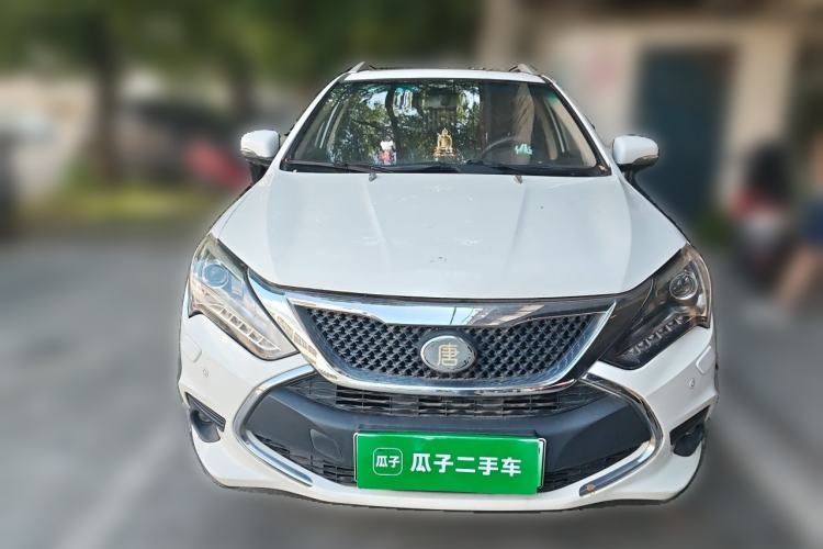 Used BYD Tang New Energy 2015 2.0T Four-Wheel-Drive Flagship Model Front