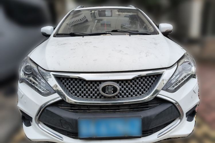 Used BYD Tang New Energy 2015 2.0T Four-Wheel-Drive Flagship Model Front