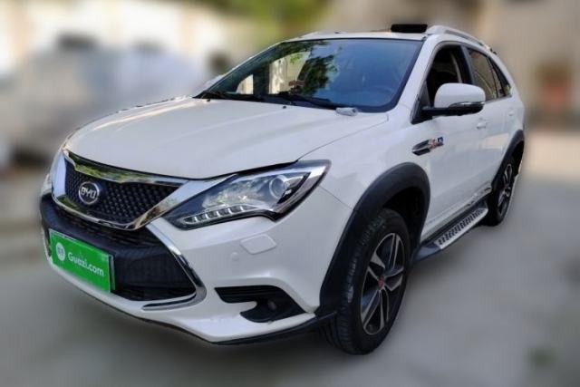 Used BYD Tang New Energy 2015 2.0T Four-Wheel-Drive Flagship Model