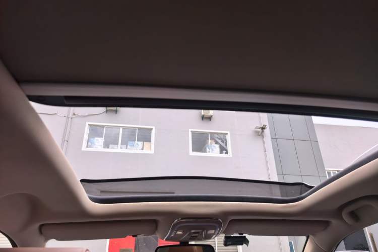 Used BYD Tang New Energy 2015 2.0T Four-Wheel-Drive Flagship Model Headliner