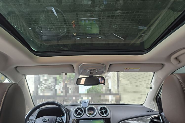 Used BYD Tang New Energy 2015 2.0T Four-Wheel-Drive Flagship Model Headliner