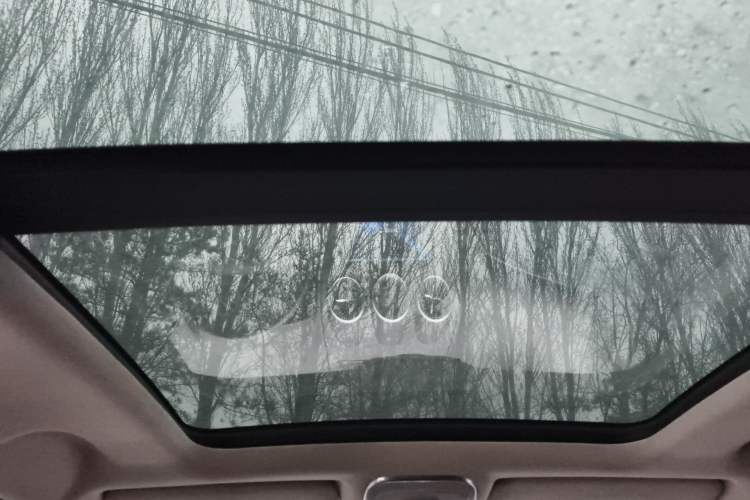 Used BYD Tang New Energy 2015 2.0T Four-Wheel-Drive Flagship Model Headliner