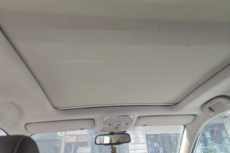 Used BYD Tang New Energy 2015 2.0T Four-Wheel-Drive Flagship Model Headliner