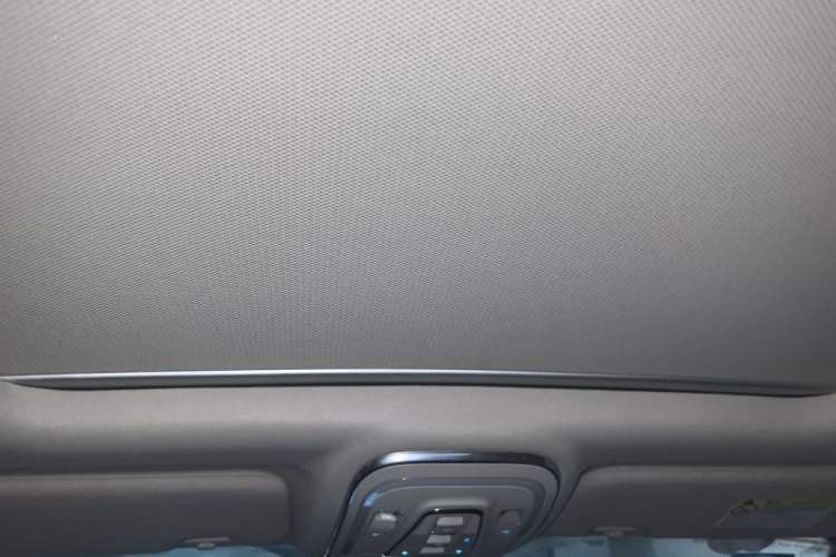 Used BYD Tang New Energy 2015 2.0T Four-Wheel-Drive Flagship Model Headliner