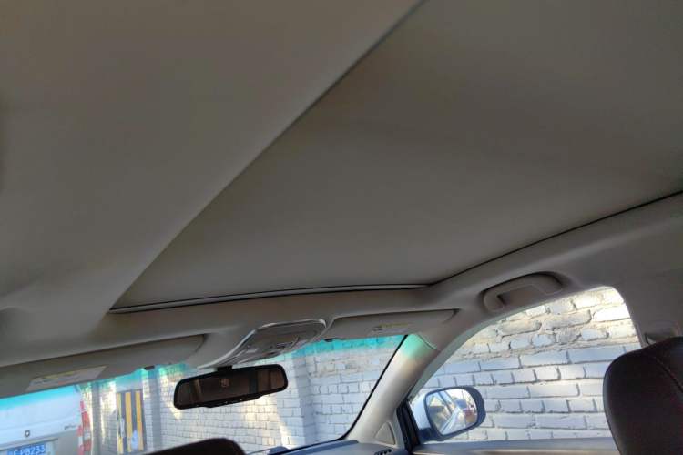 Used BYD Tang New Energy 2015 2.0T Four-Wheel-Drive Flagship Model Headliner