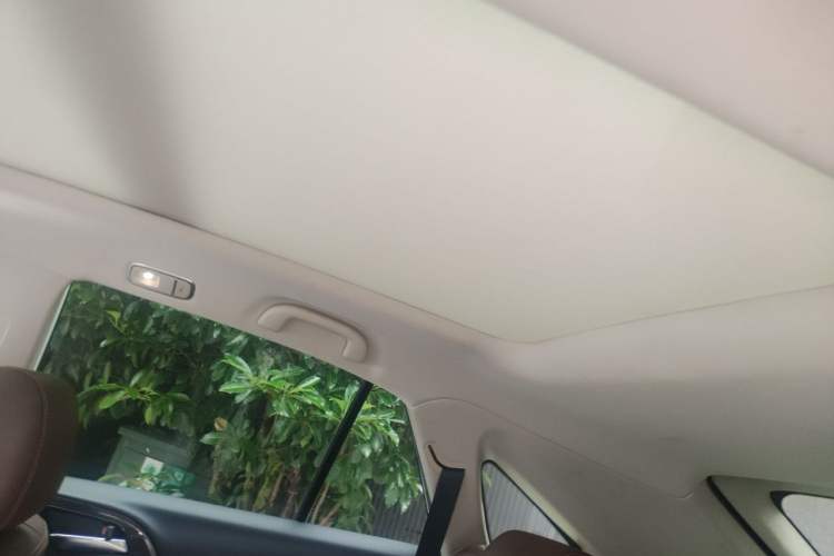 Used BYD Tang New Energy 2015 2.0T Four-Wheel-Drive Flagship Model Headliner