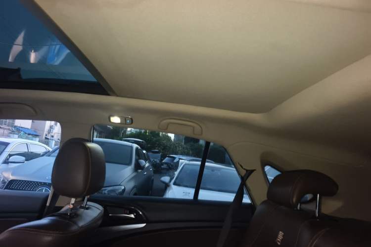 Used BYD Tang New Energy 2015 2.0T Four-Wheel-Drive Flagship Model Headliner