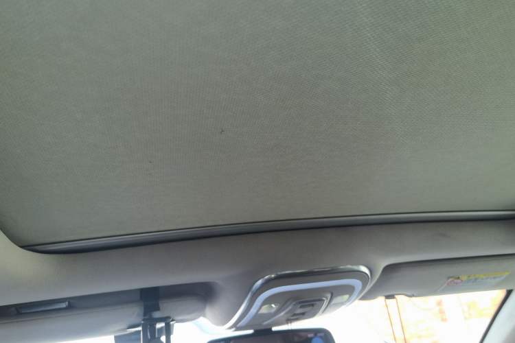 Used BYD Tang New Energy 2015 2.0T Four-Wheel-Drive Flagship Model Headliner