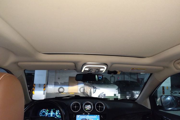 Used BYD Tang New Energy 2015 2.0T Four-Wheel-Drive Flagship Model Headliner